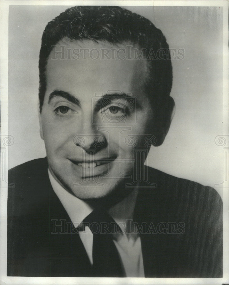 1967 Jackie Mason Controversial comedian - Historic Images