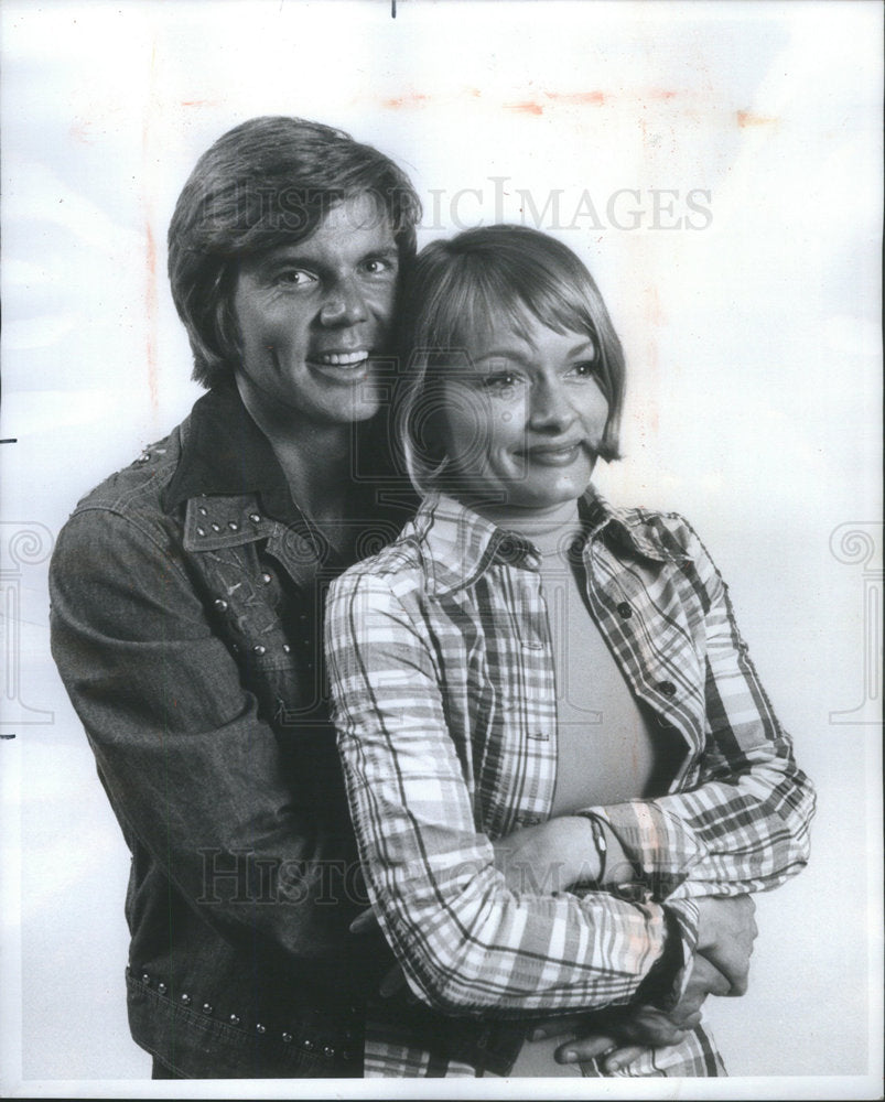 1974 John Davidson and Suellen Estey "Oklahoma" - Historic Images