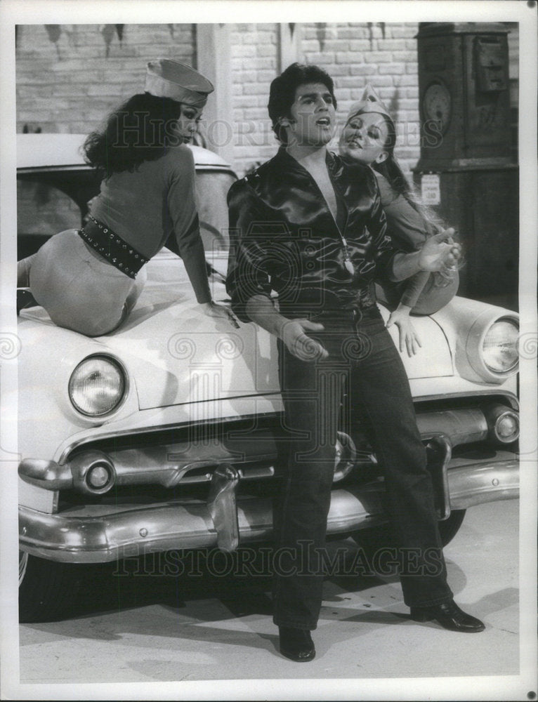 1978 Press Photo Erik Estrada on "Bobby Vinton's Rock and Rollers" - Historic Images