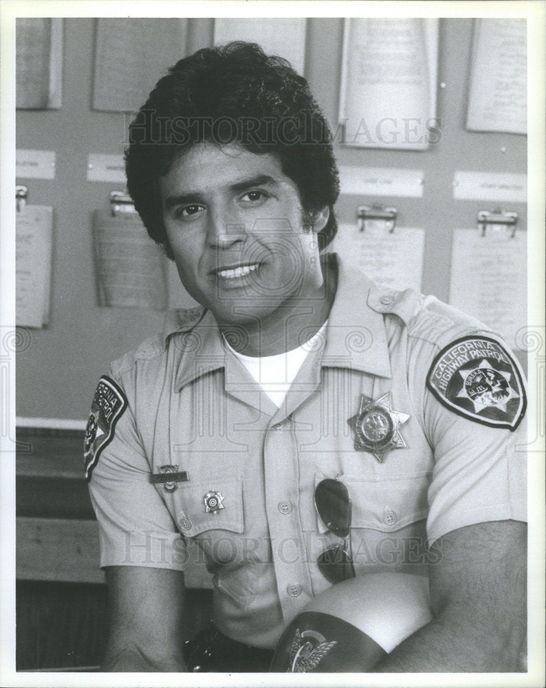 Press Photo Henry Enrique Erik Estrada American Police Officer and Actor - Historic Images