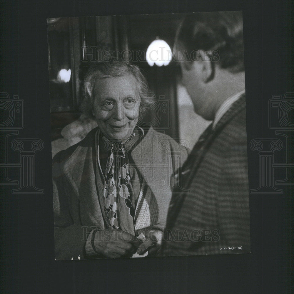 1968 Press Photo Edith Evans and Ronald Fraser in "The Whisperers." - Historic Images