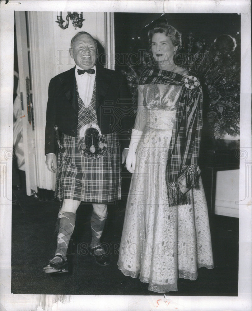 1959 Press Photo Hughston McBain Wearing the Tarten of the McBain Clan - Historic Images