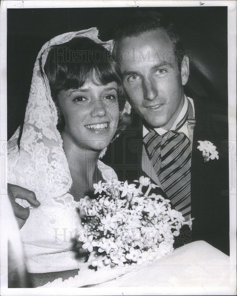 1967 Press Photo Jenry Morsman vs Laura DeYoung Wedding - Historic Images