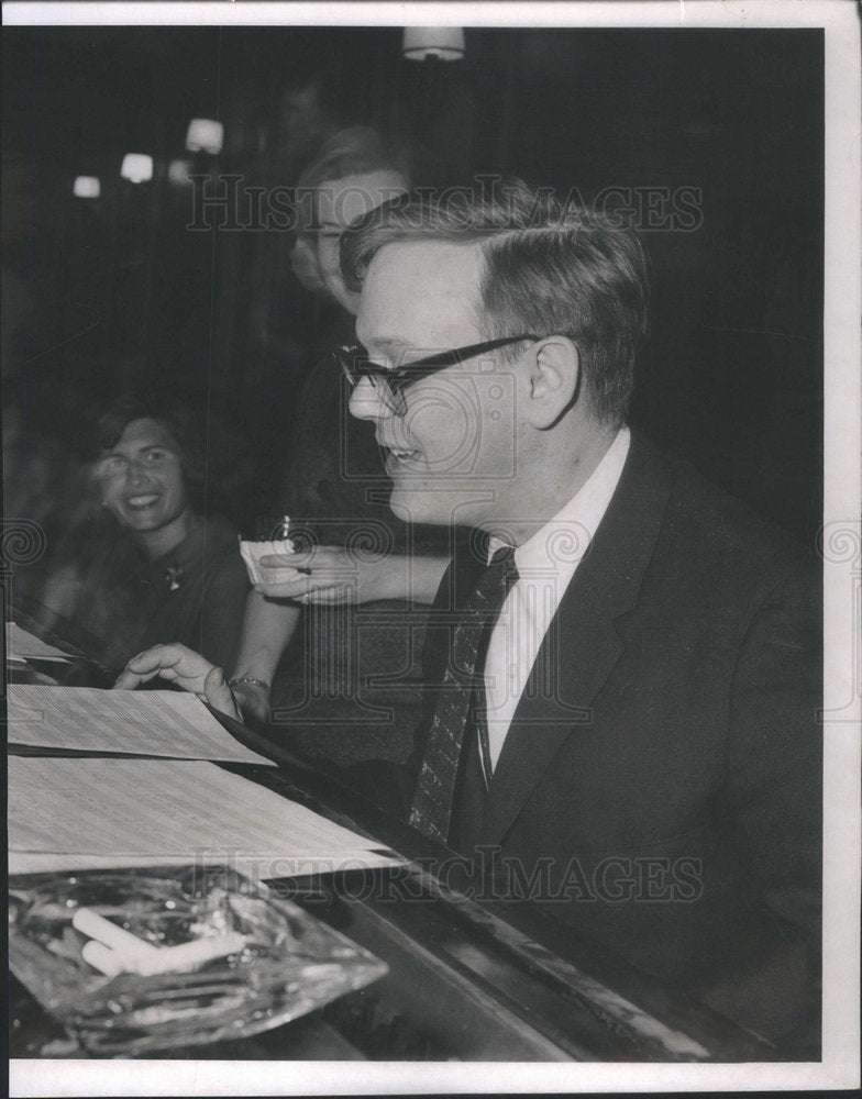 1963 Walter H Morse Jr Howard Club Chicago - Historic Images