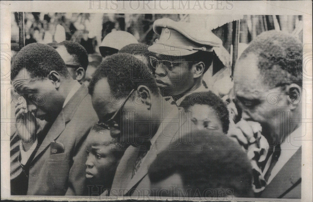 1964 Press Photo Premier Cyrille Adoula of the Congo at funeral - Historic Images