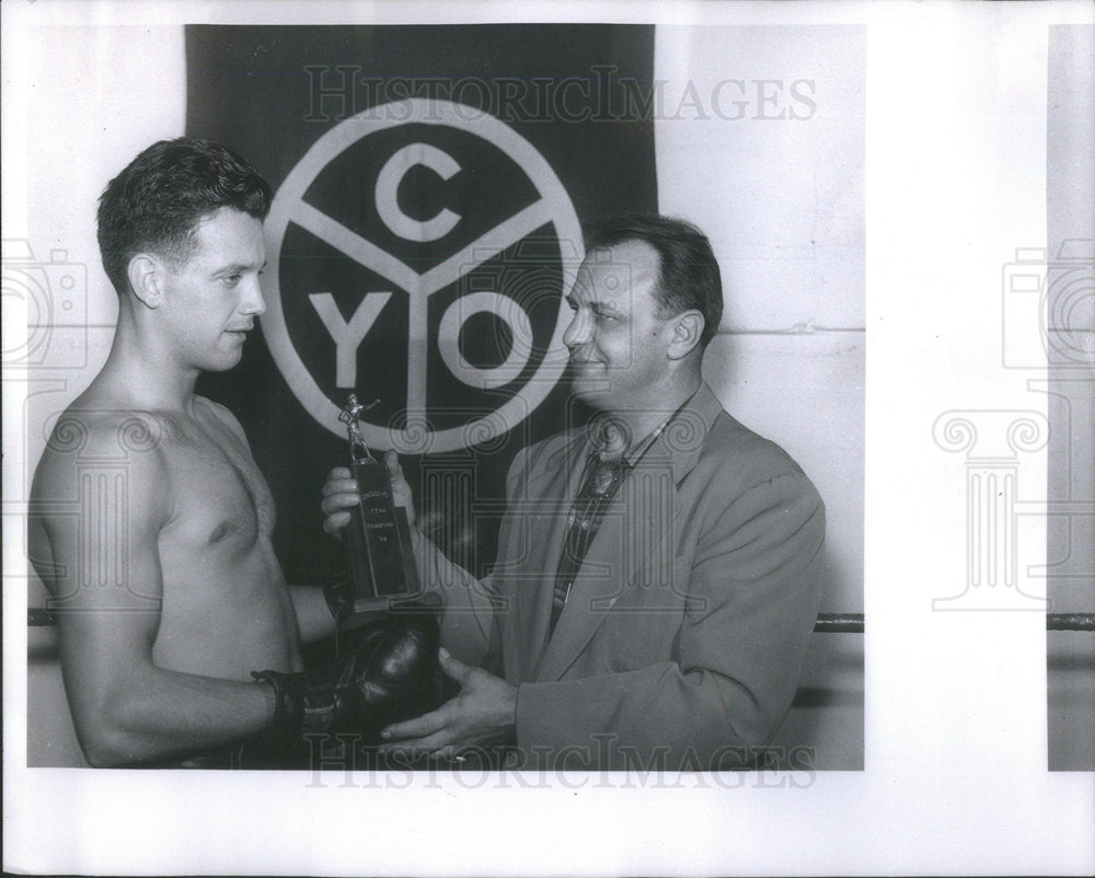 1959 Press Photo Max Marek American Heavy Weight Wrestling Champion Illinois - Historic Images