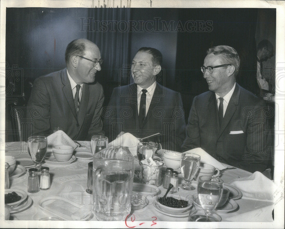 1965 Cobert Ets - Historic Images