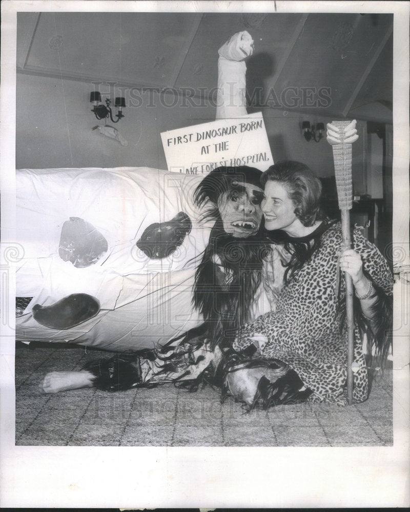 1962 Press Photo MRS. BRUCE NORRIS - Historic Images