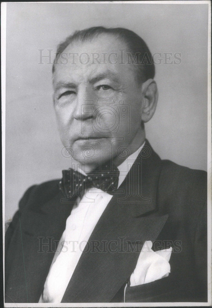 1953 Press Photo Martin Luther Reymert Child Psychologist Moose Official Buried - Historic Images