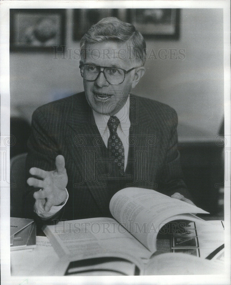 1979 Press Photo Profit Shring Councl Am Chrmn Roger D. Mulhollen - Historic Images