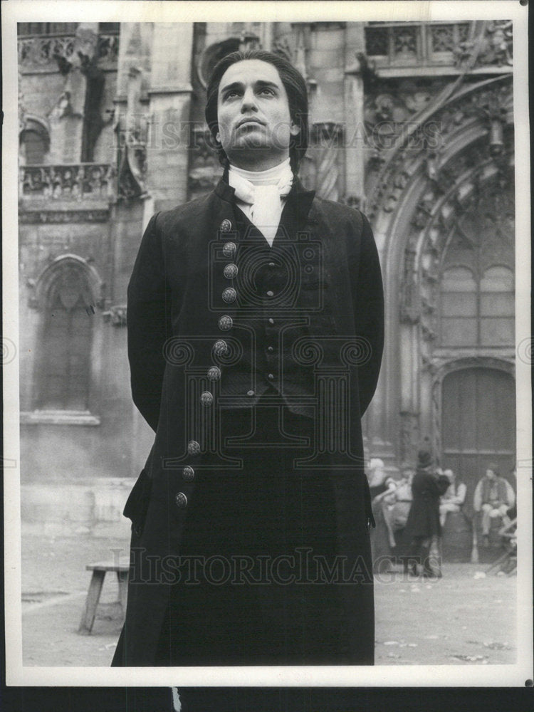 1980 Press Photo Chris Sarandon In "A Tale Of Two Cities" - Historic Images