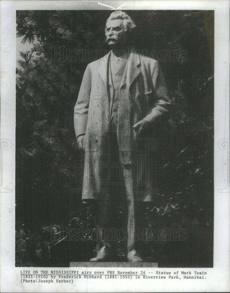 1980 Press Photo Stature of Mark Twain by Frederick Hibbard in Riverview Park - Historic Images