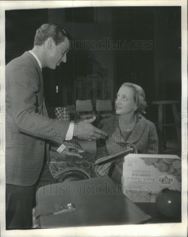 1965 Margaret Truman Harry Truman Daughter Film Actress - Historic Images