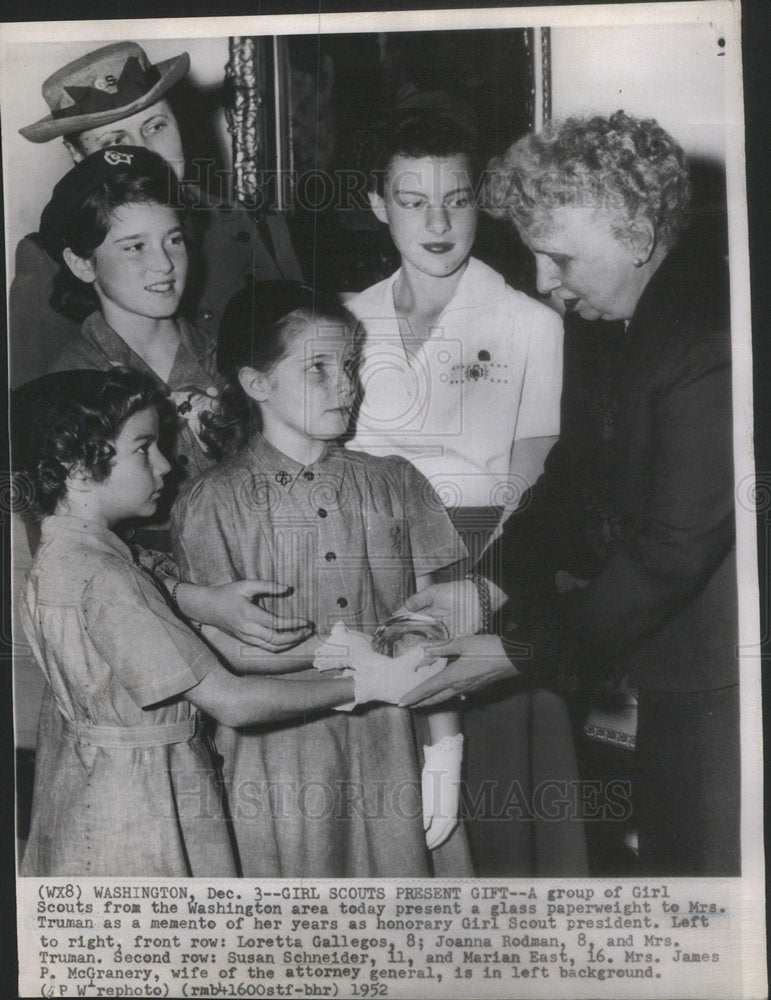 1952 Girl Scout Harry Truman Loretta Gallegos Joanna Rodman - Historic Images