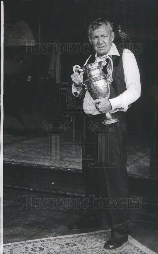 1974 Press Photo Forrest Tucker In "That Championship Season" - Historic Images