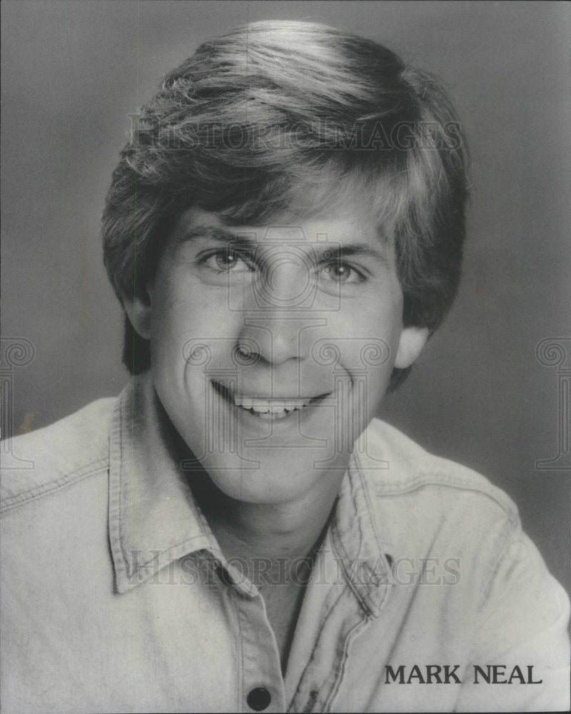 1989 Mark Neal Promoting Beauty And The Beast - Historic Images