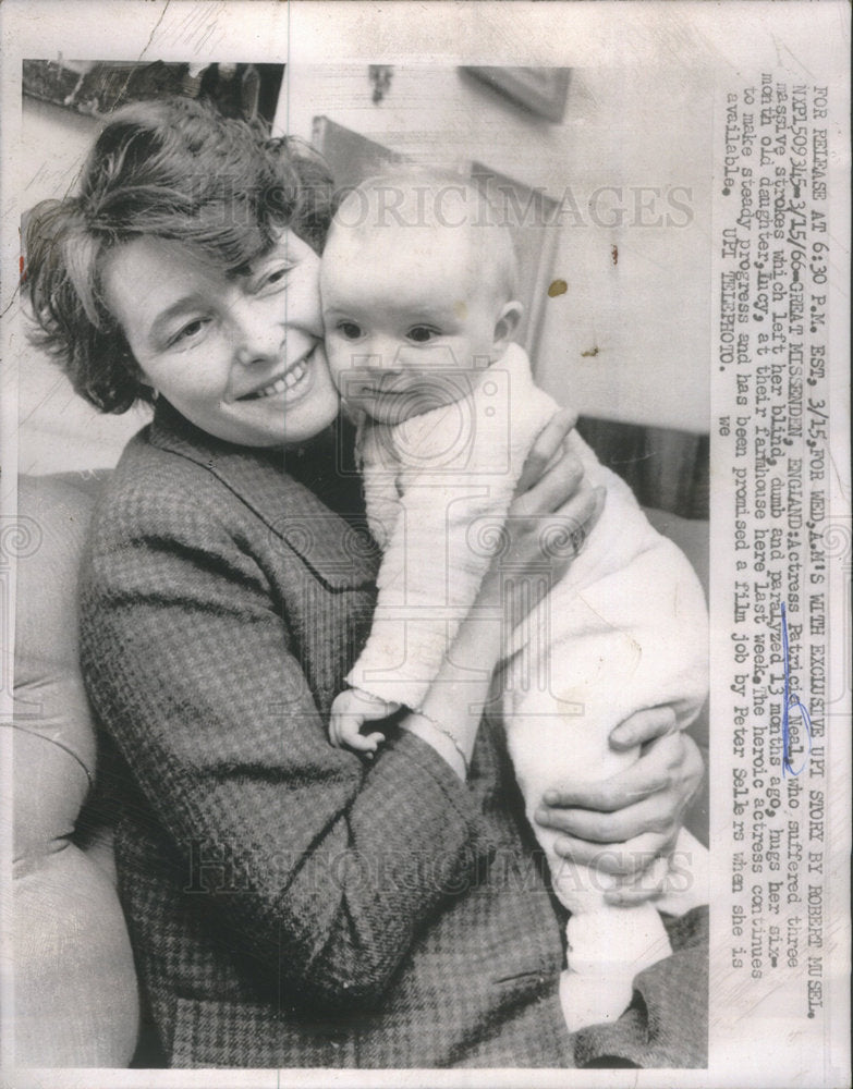 1966 Actress Pchild Lucy atricia Neal with 5th - Historic Images