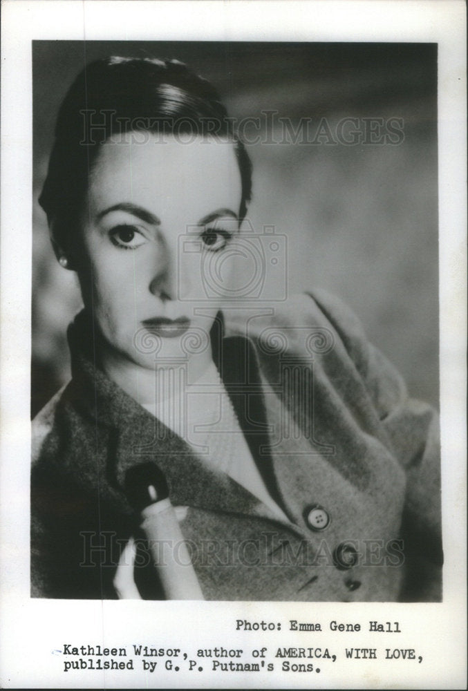 1960 Kathleen Winsor, Author Of "America With Love" - Historic Images