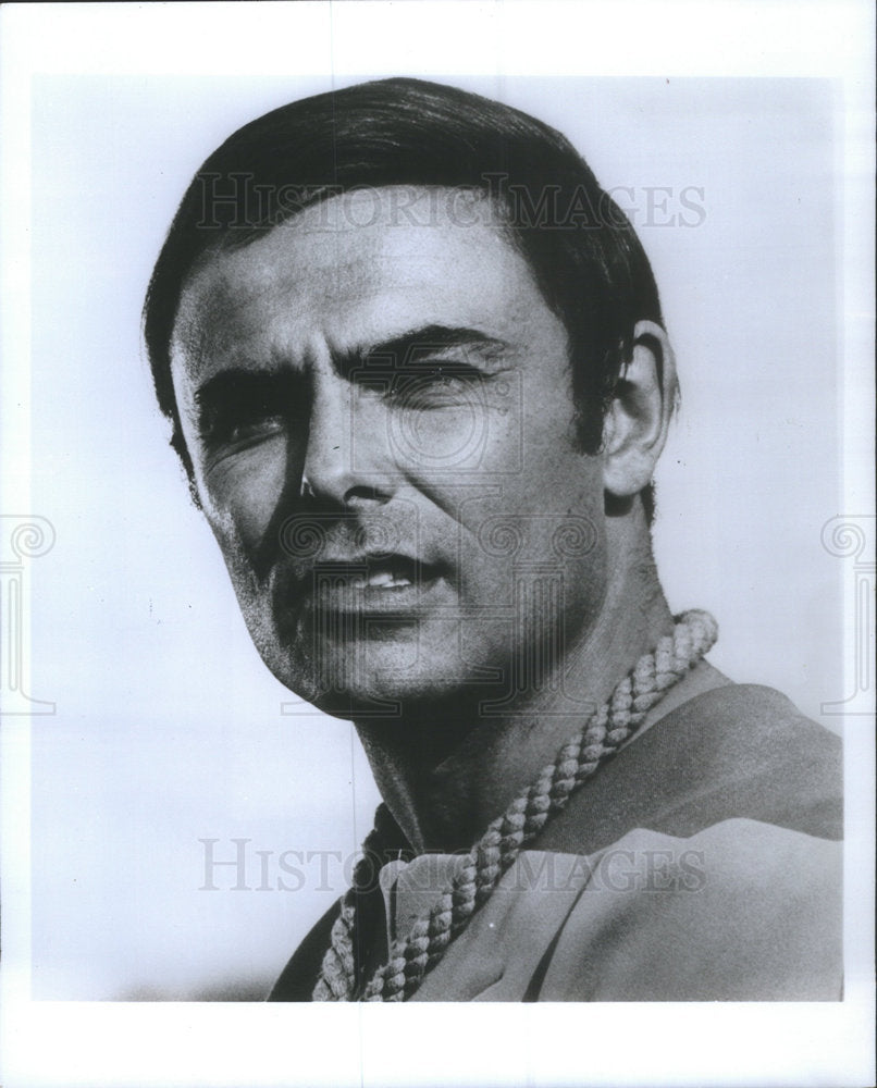 1977 Press Photo Actor John Saxon Stars In Movie &quot;Planet Earth&quot; - Historic Images