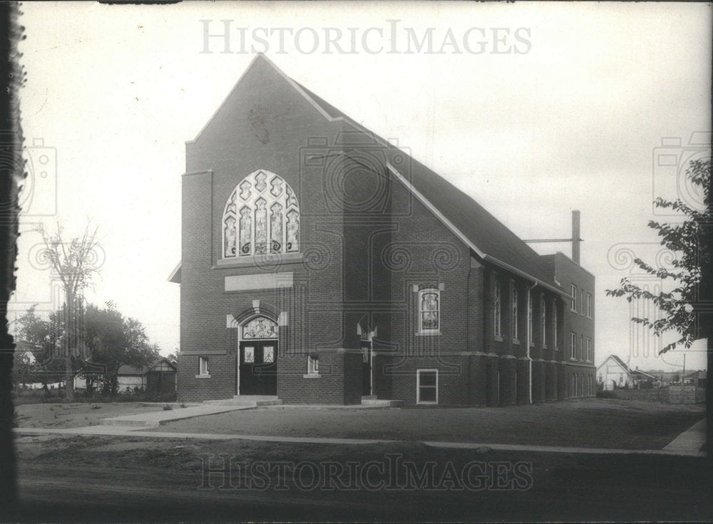 1920 Church - Historic Images