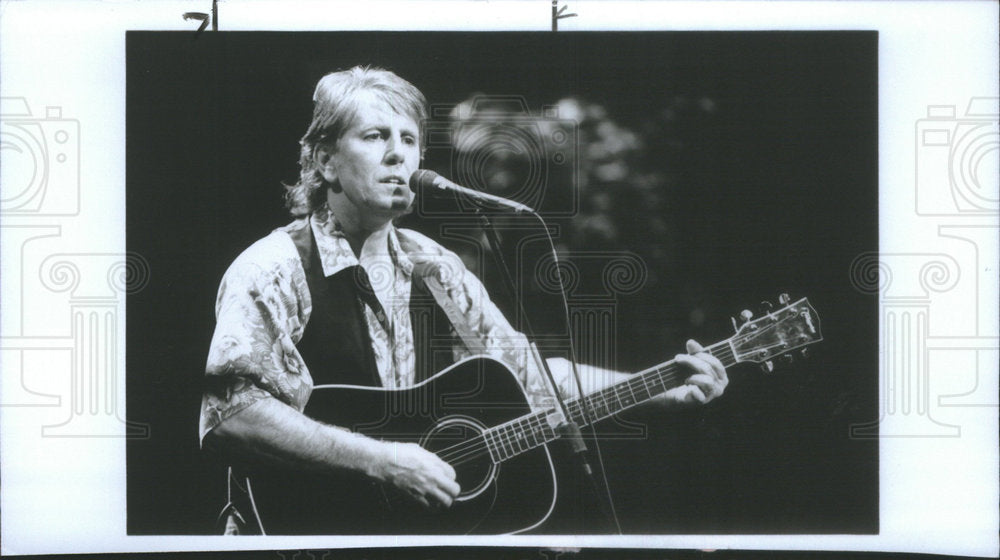 1997 Press Photo Grahan Nash, singer. - Historic Images