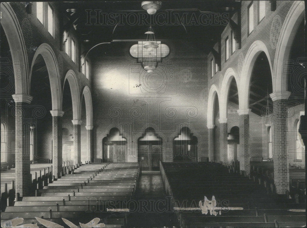 1917 Press Photo Inside shot of a Chapel - Historic Images