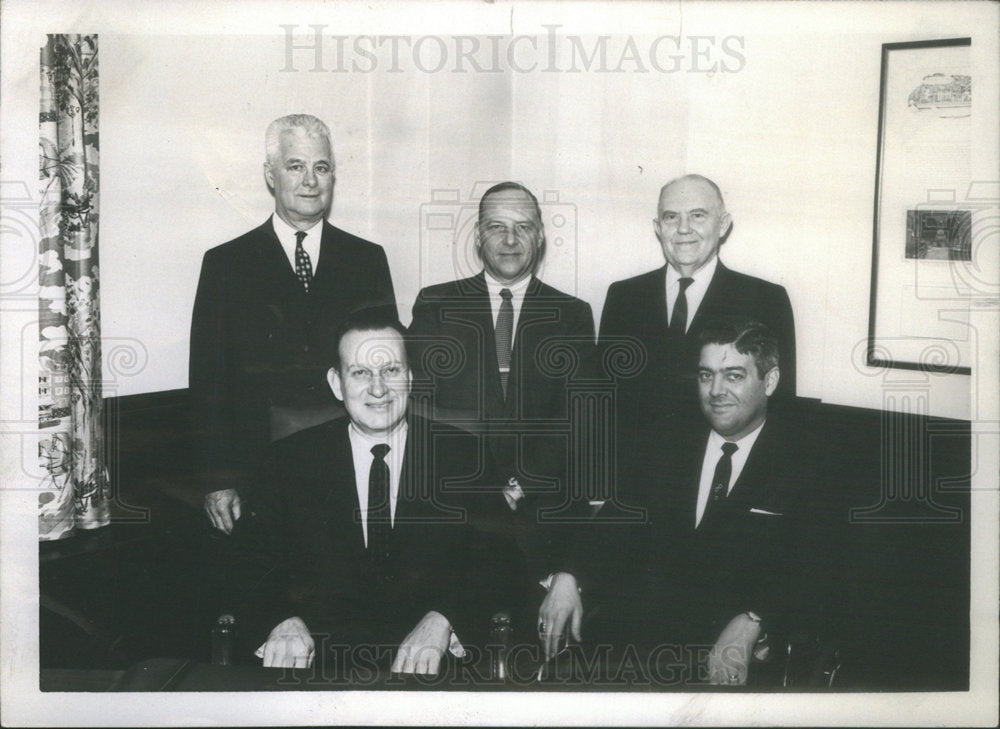 1962 Chicago Real Estate Board President Kuehle With Officers - Historic Images