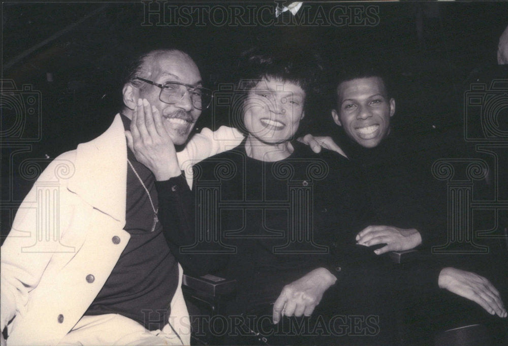 1996 Press Photo &quot;Me &amp; Miss D.&quot; stars Actress Eartha Kitt - RSC87391 - Historic Images