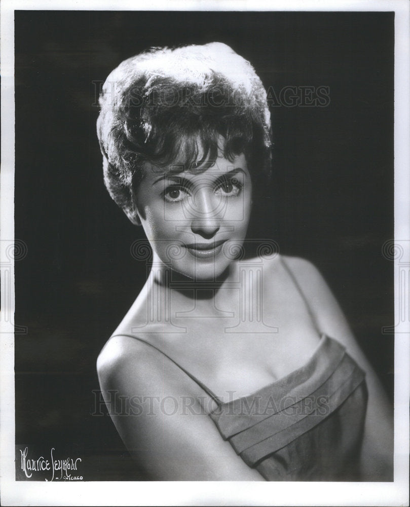 1969 Jackie O'Shea Pianist - Historic Images