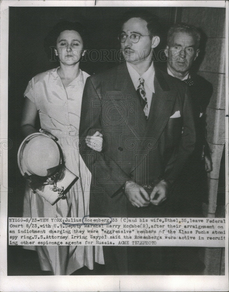 1973 Press Photo Julius Rosenberg wife Ethel Federal Court charged spy ring - Historic Images