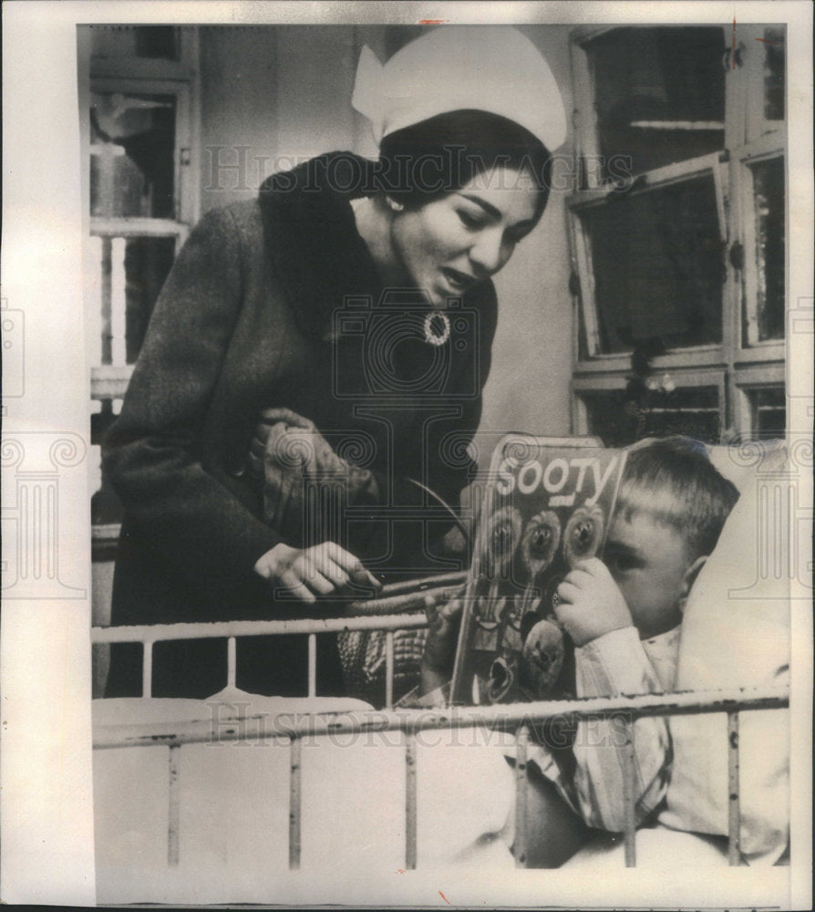 1965 Empress Farah Diba Iran Queen - Historic Images