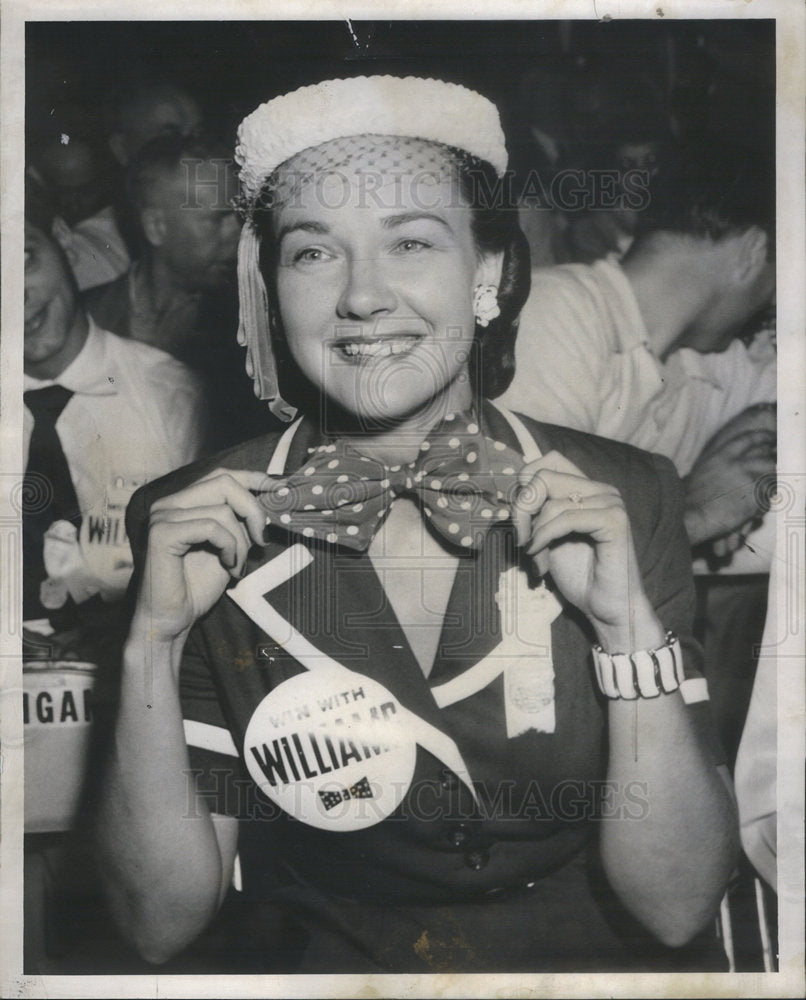 1952 Mrs. Margaret Price - Historic Images