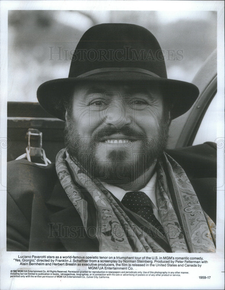 1982 Press Photo Luciano Pavarotti American Actor - Historic Images