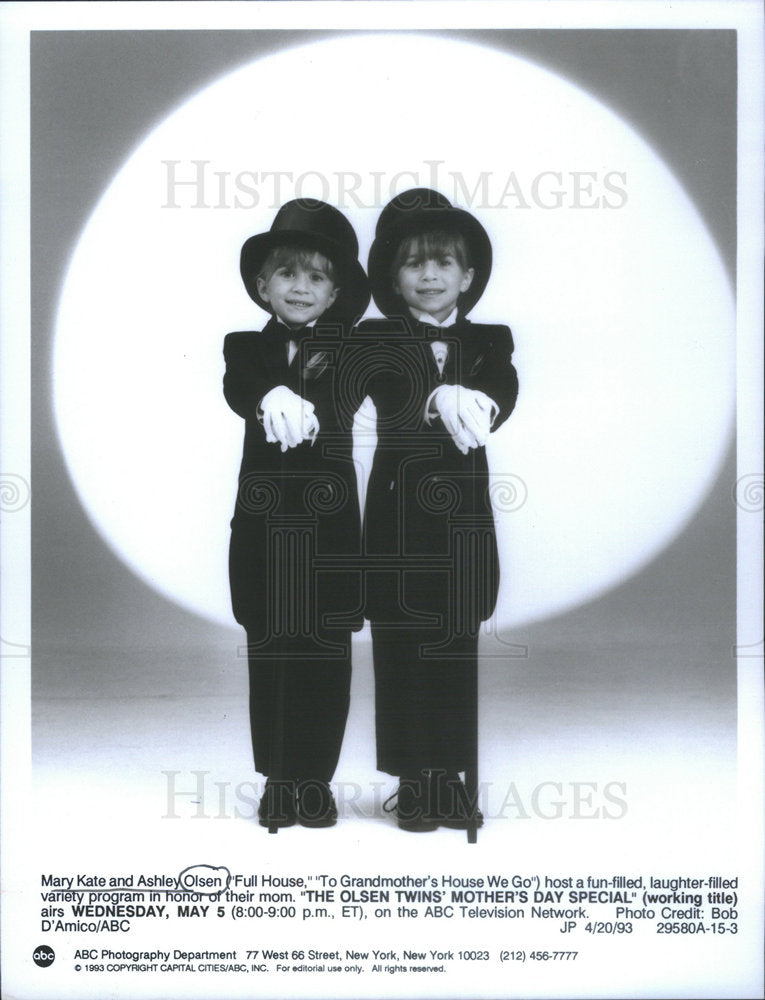 1993 Press Photo ASHLEY OLSEN AMERICAN ACTRESS FASHION DESIGNER MARY KATE - Historic Images