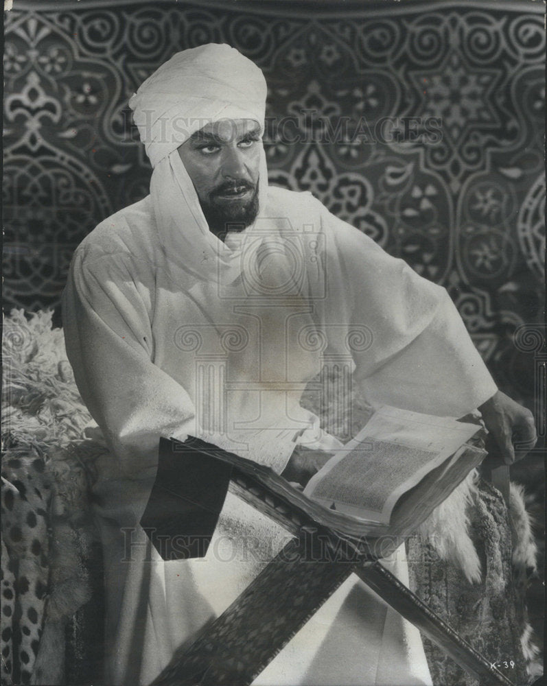 1966 Press Photo Sir Laurence Olivier in " Khartoum" - Historic Images