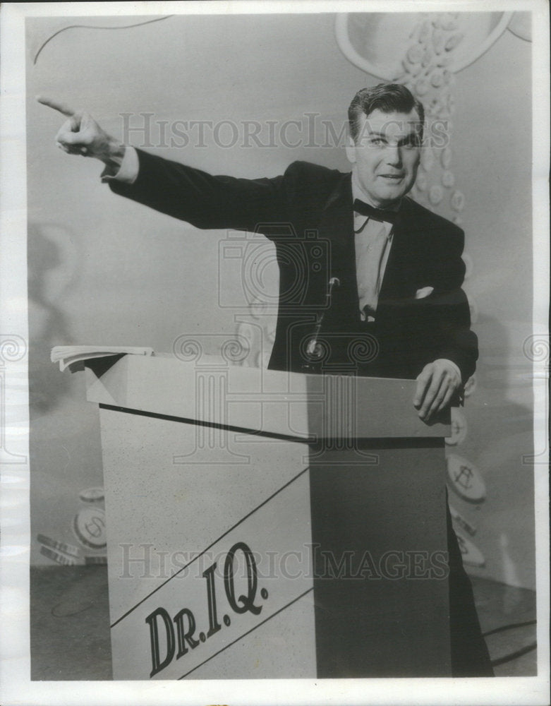 1954 Press Photo Jay Owen on Dr. I.Q Popular Quiz Show - Historic Images