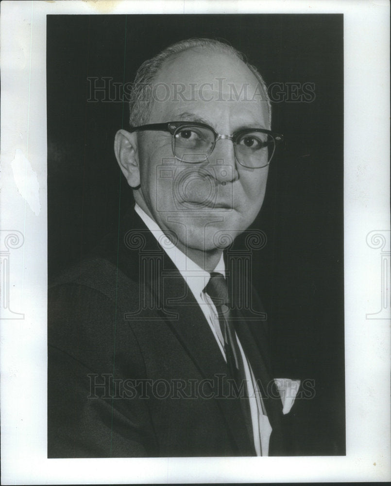 1985 Press Photo Eugene L. RAymond - Historic Images