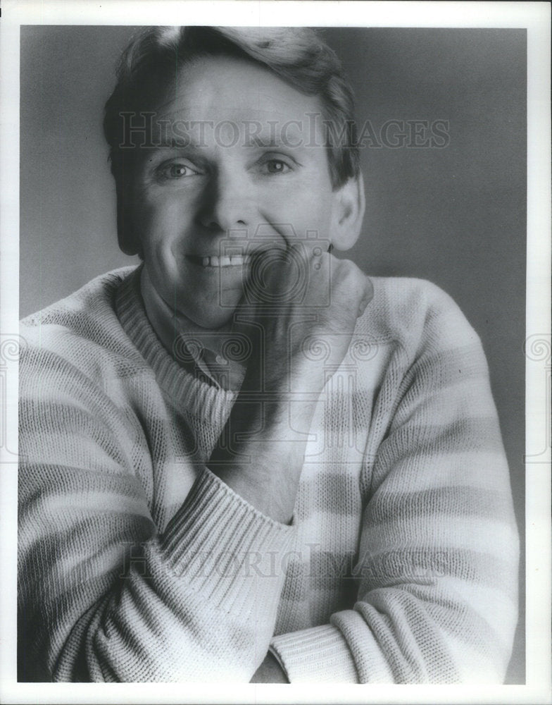 1985 Press Photo Bob Mackie, World Famous Costume Designer - Historic Images