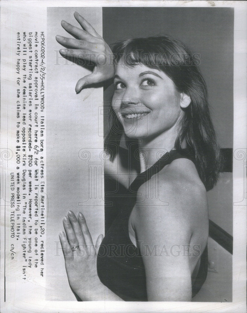 1955 Press Photo Elsa Martinelli Italian Born Actress Hollywood Court - Historic Images