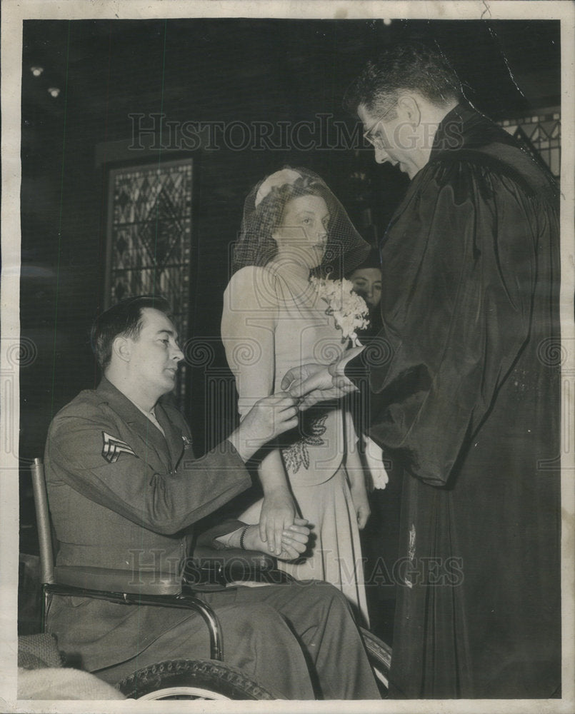 1946 Chaplain Jens Vander Graff George Nason Barbara Reeve Wedding - Historic Images