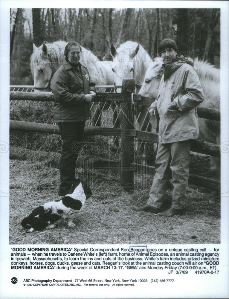 1989 Press Photo Correspondent Ron Reagan with Carlene White - Historic Images