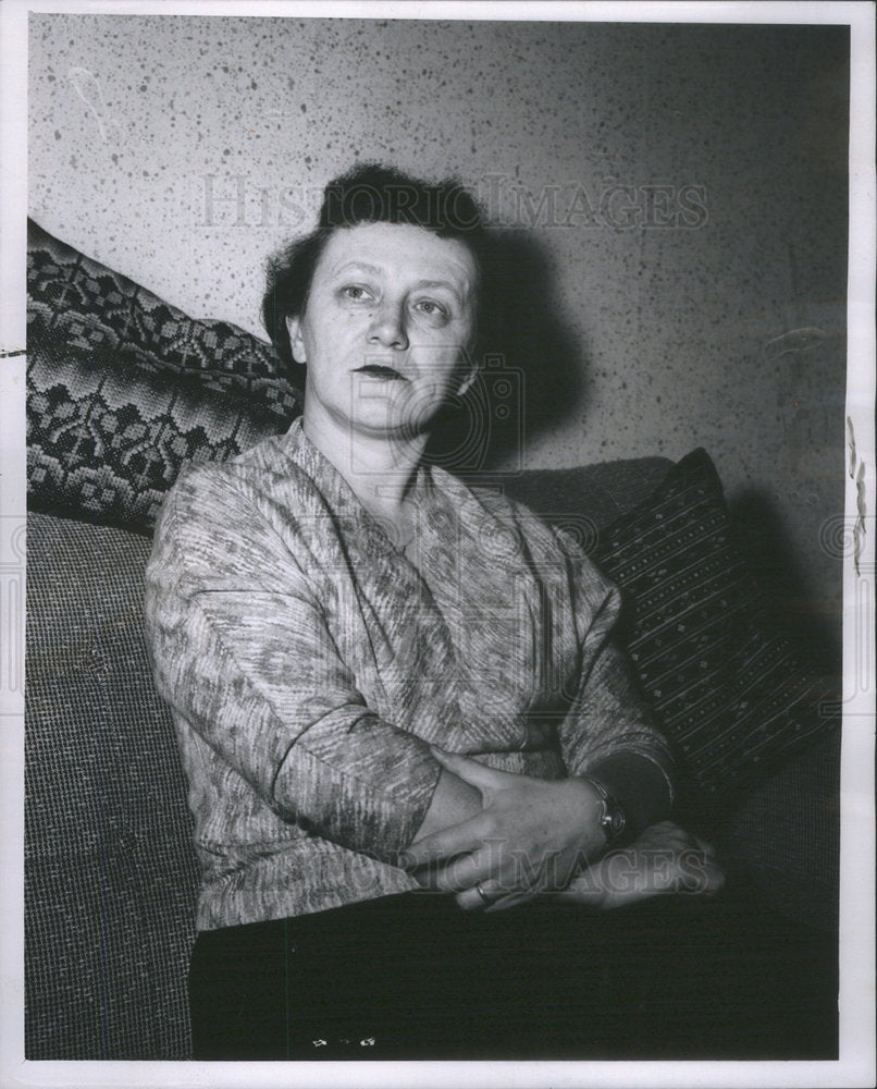 1963 Press Photo Mrs. Daria Rebet Ukrainian Political Writer Lev Rebet's Wife - Historic Images