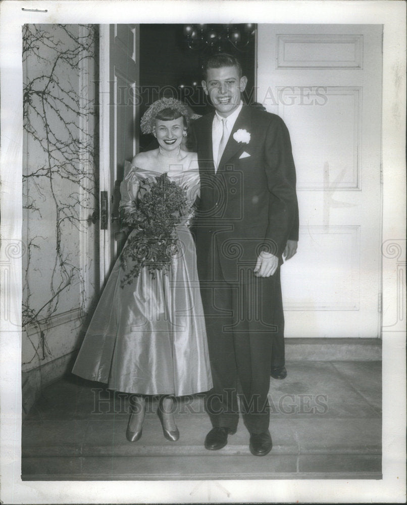 1951 DONALD H. PALMER BRIDE JOY VANDENOEVER WEDDING - Historic Images