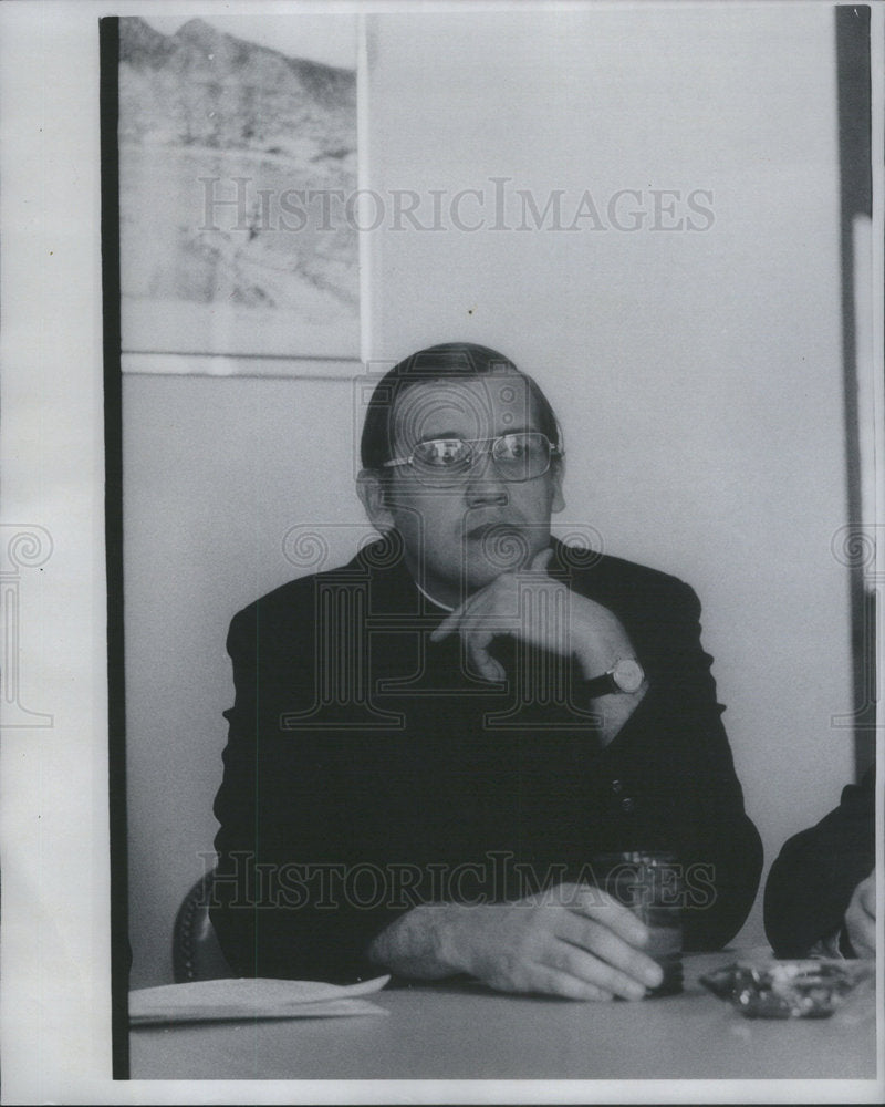 1975 Father John Pawlikowski - Historic Images