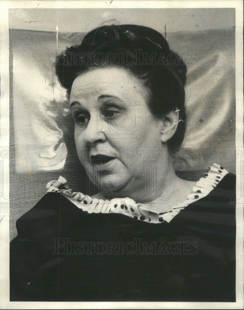 1967 Mrs Beatrice Parry survivor of Girl's Club where Patricia Heinen stabbed to death - Historic Images