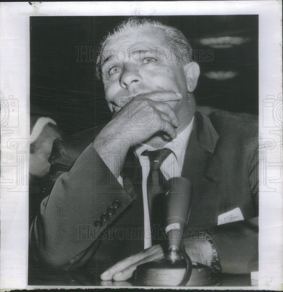 1956 Press Photo William A. Parzow Testifies Before Congress - Historic Images