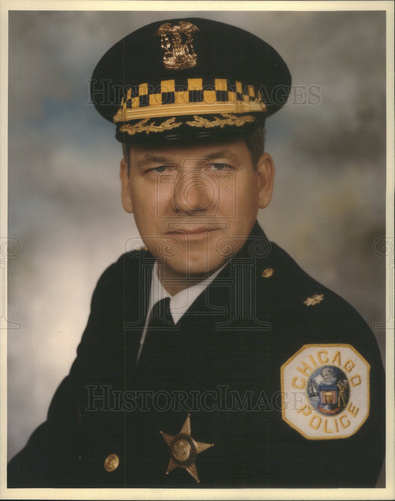 1984 Press Photo Narcotics Division Cmdr With Chicago Dept John R. Ryle Close-Up - Historic Images