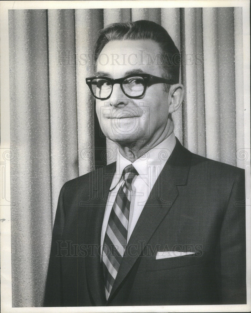 1969 BEN. E. RYAN VICE PRESIDENT MARSHALL FIELD COMPANY - Historic Images