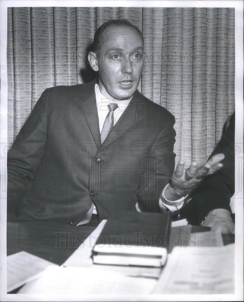 1961 Ralph Polk at press conference in office of his atty - Historic Images