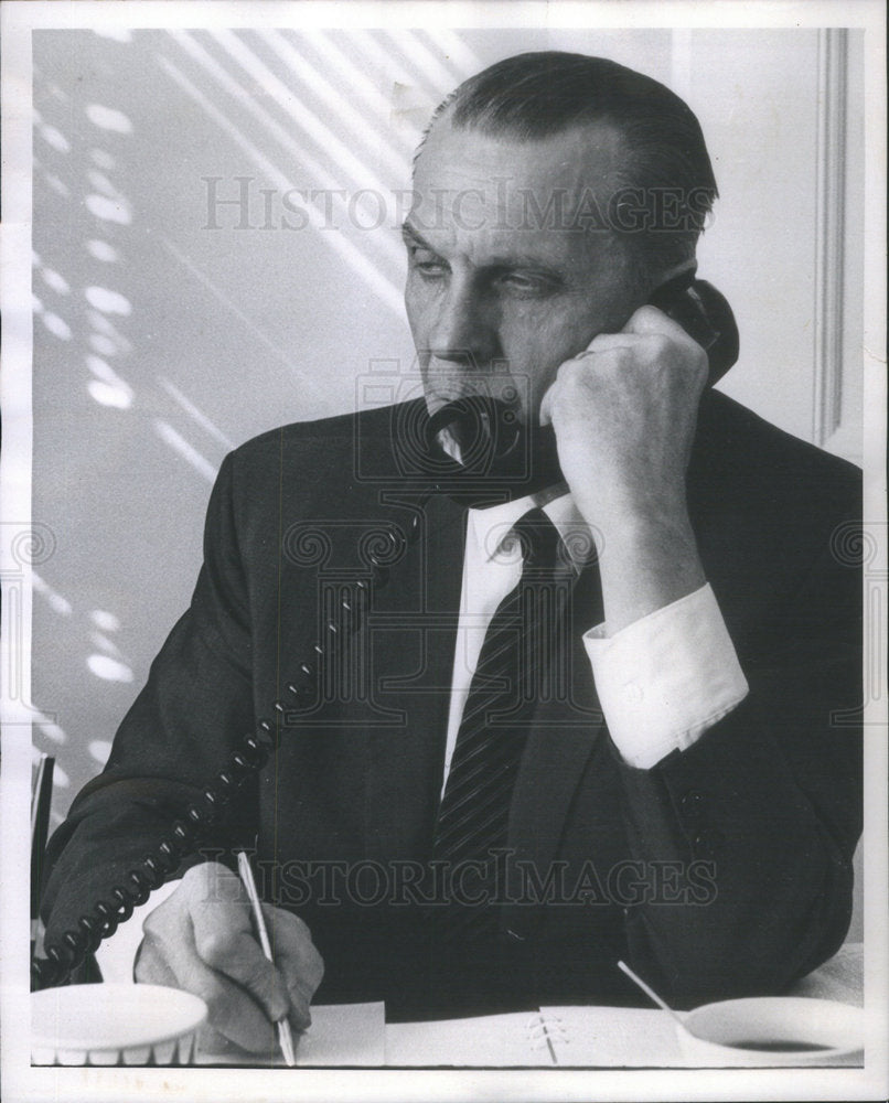 1967 Press Photo Peterson Executive Director of the Chicago Crime Commission - Historic Images